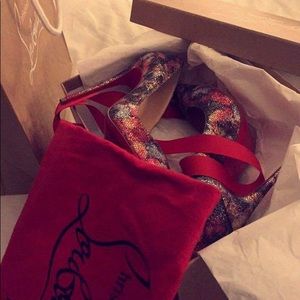 christian louboutin so kate heels. used.